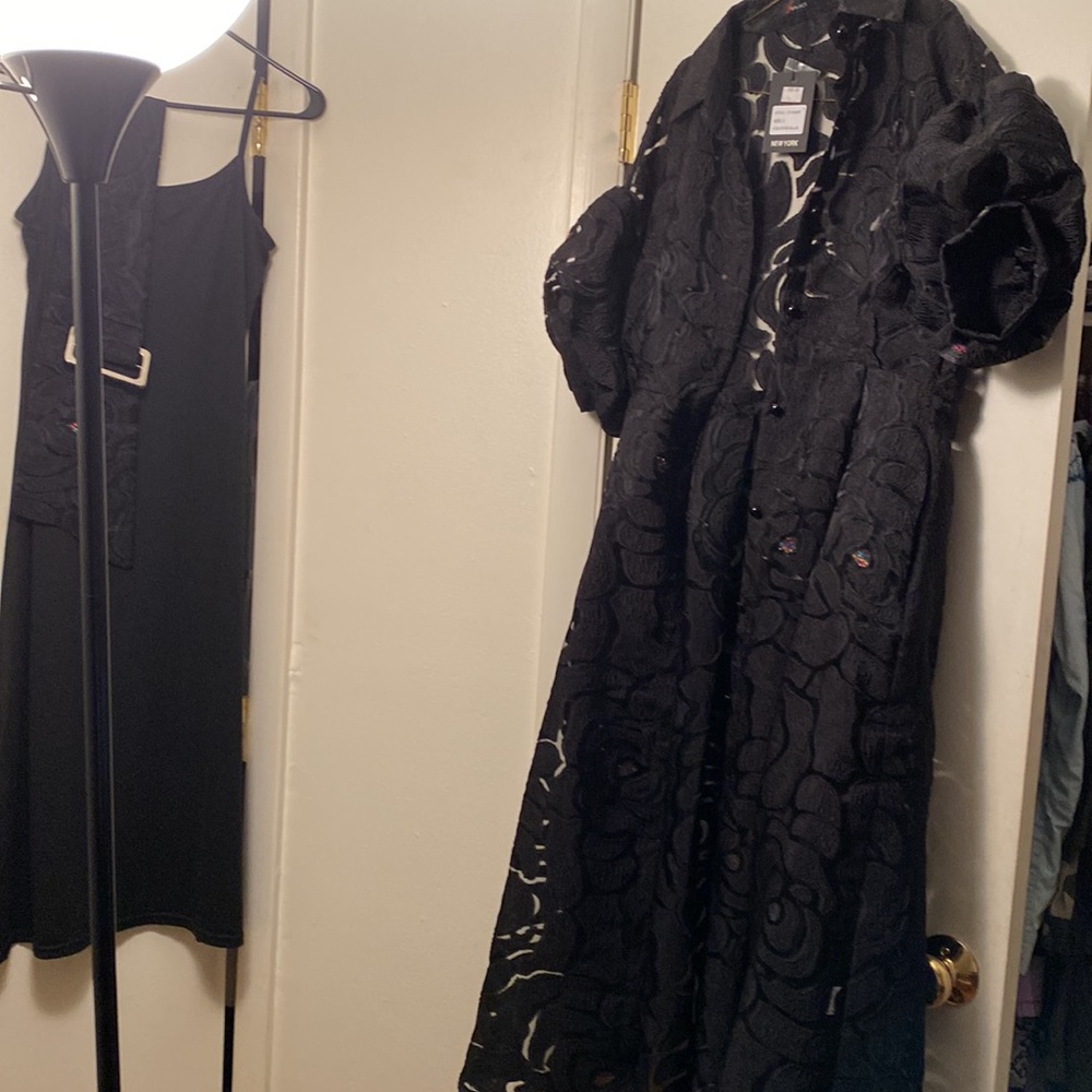 Women’s new black lace 2 piece dress with belt and pockets very stylish. - Picture 4 of 12